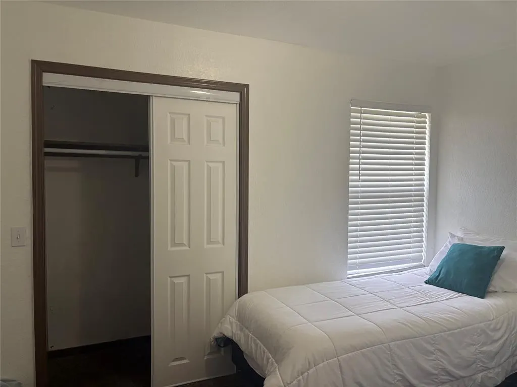 Photo 11 — 423 NE 115th Street, Oklahoma City, OK 73114