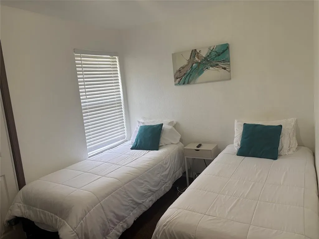 Photo 13 — 423 NE 115th Street, Oklahoma City, OK 73114