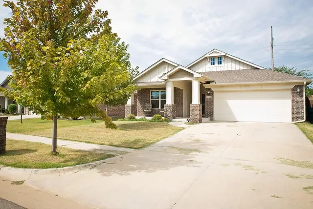 Front exterior — 1225 SW 158th Street, Oklahoma City, OK 73170