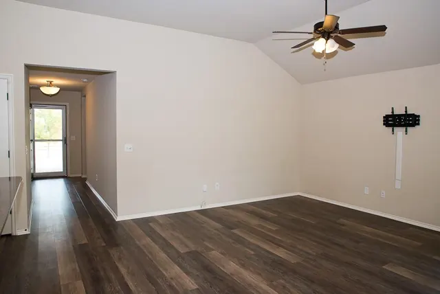 Photo 8 — 1225 SW 158th Street, Oklahoma City, OK 73170