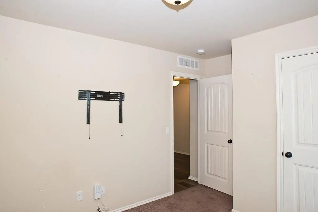 Photo 13 — 1225 SW 158th Street, Oklahoma City, OK 73170