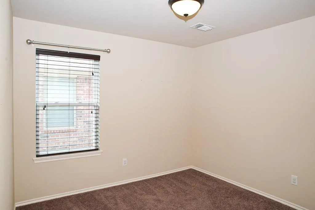 Photo 14 — 1225 SW 158th Street, Oklahoma City, OK 73170