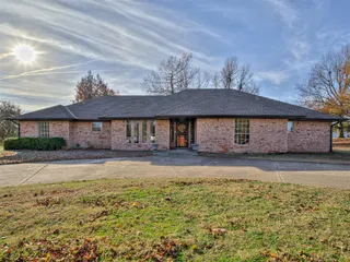 Sold home at 6104 Hummingbird Circle