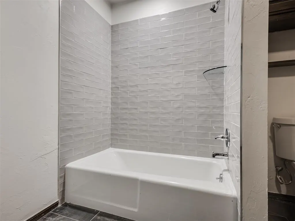 Photo 15 — 6104 Hummingbird Circle, El Reno, OK 73036