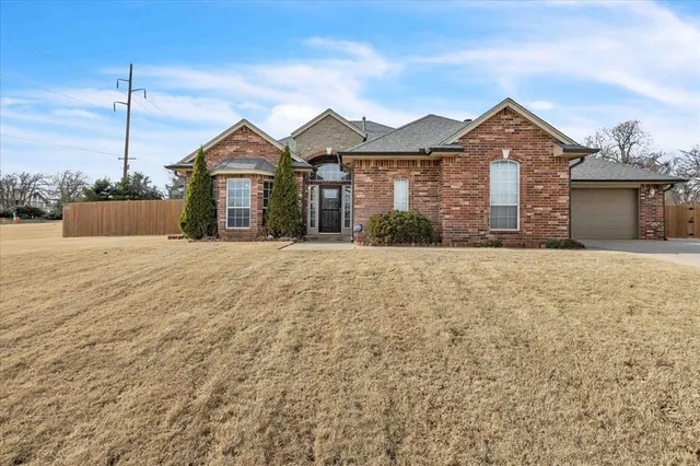 Front exterior — 4421 N Easy Street, Oklahoma City, OK 73150