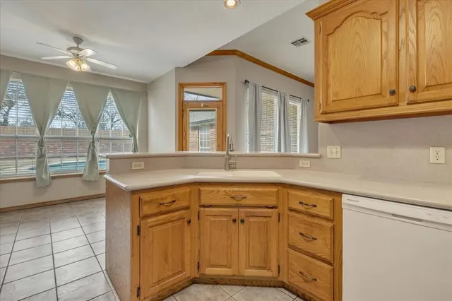 Photo 8 — 4421 N Easy Street, Oklahoma City, OK 73150