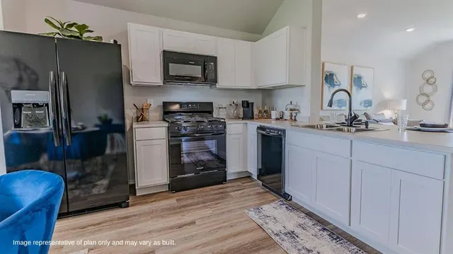 Photo 2 — 16200 Harvester Drive, Piedmont, OK 73078