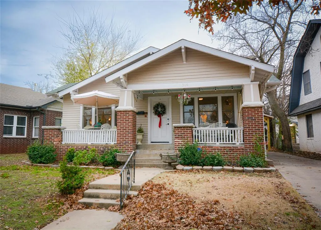 Front exterior — 316 NW 27th Street, Oklahoma City, OK 73103