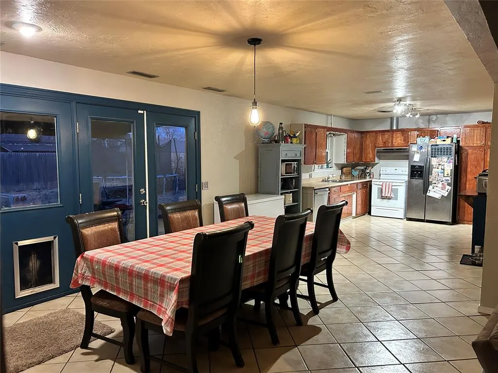 Photo 3 — 1429 PINE Avenue, Weatherford, OK 73096