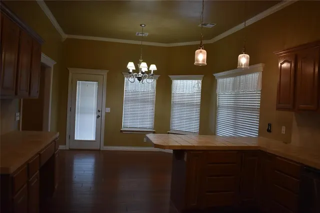 Photo 7 — 2297 Barrington Drive, Blanchard, OK 73010