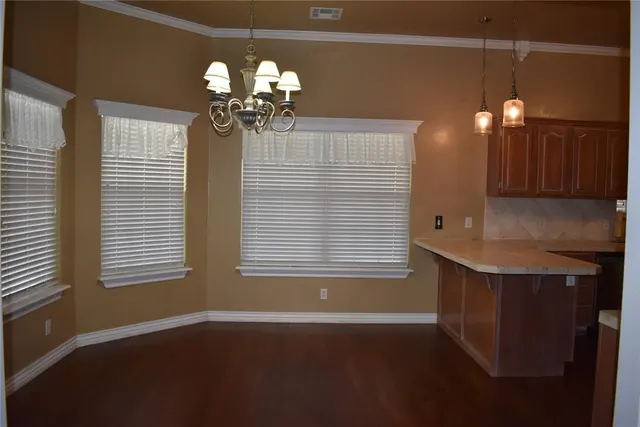 Photo 8 — 2297 Barrington Drive, Blanchard, OK 73010