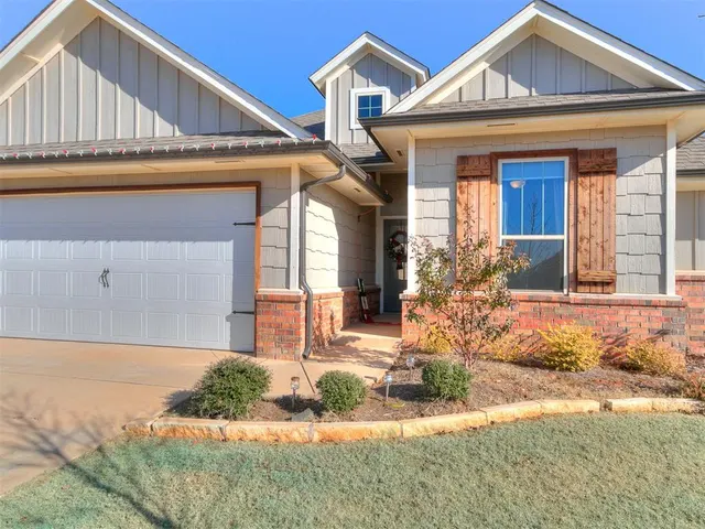 Photo 5 — 4312 Palmetto Trail, Oklahoma City, OK 73179