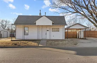 Sold home at 215 N 7th Street