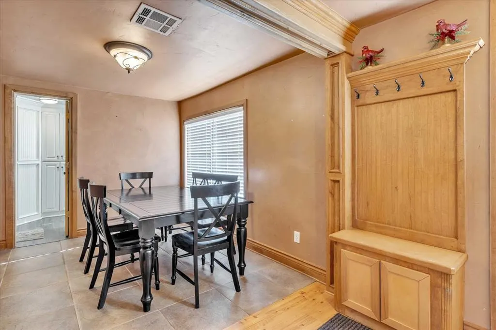 Photo 14 — 402 E Main Street, Stroud, OK 74079