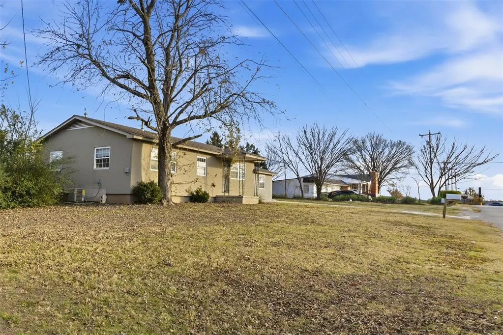 Photo 4 — 2512 Donna Lane, Spencer, OK 73084