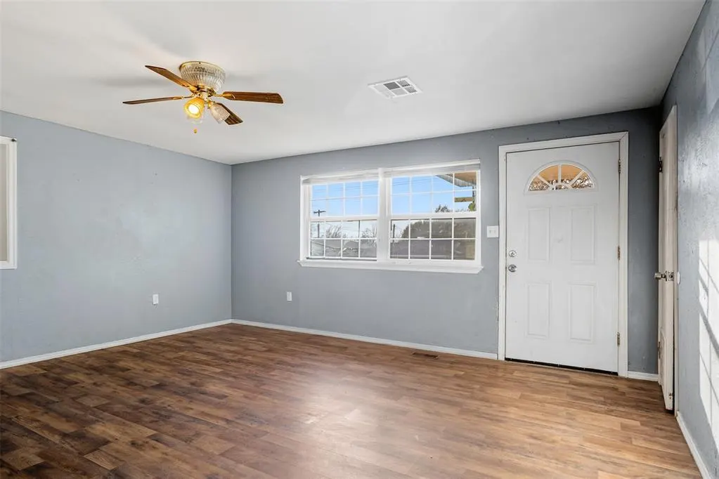 Photo 8 — 2512 Donna Lane, Spencer, OK 73084