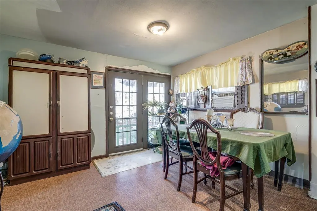 Photo 16 — 1809 NW 9th Street, Oklahoma City, OK 73106