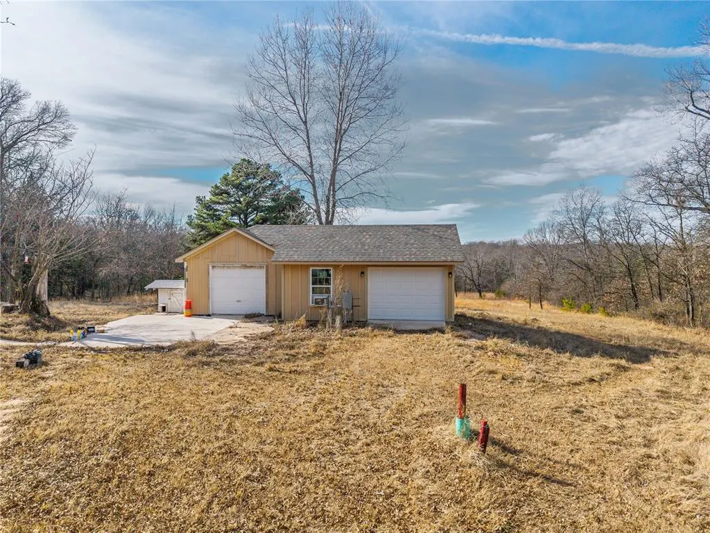 Photo 8 — 2930 156th Avenue, Norman, OK 73026
