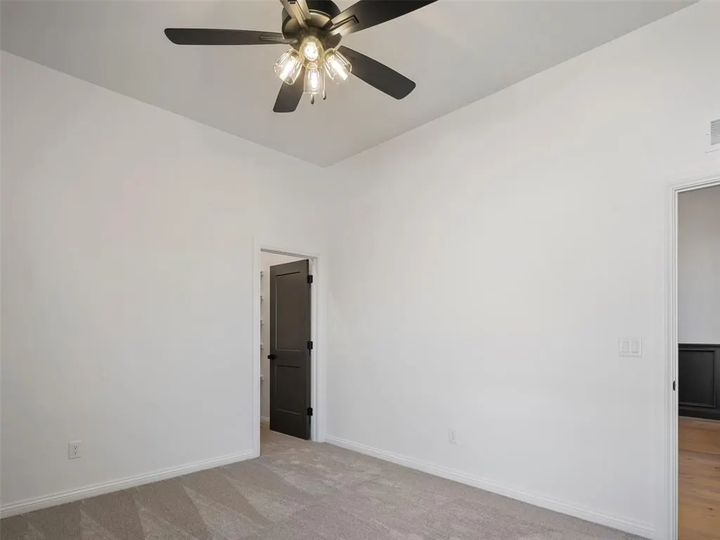 Photo 10 — 16300 Cypress Trails Drive, Oklahoma City, OK 73013