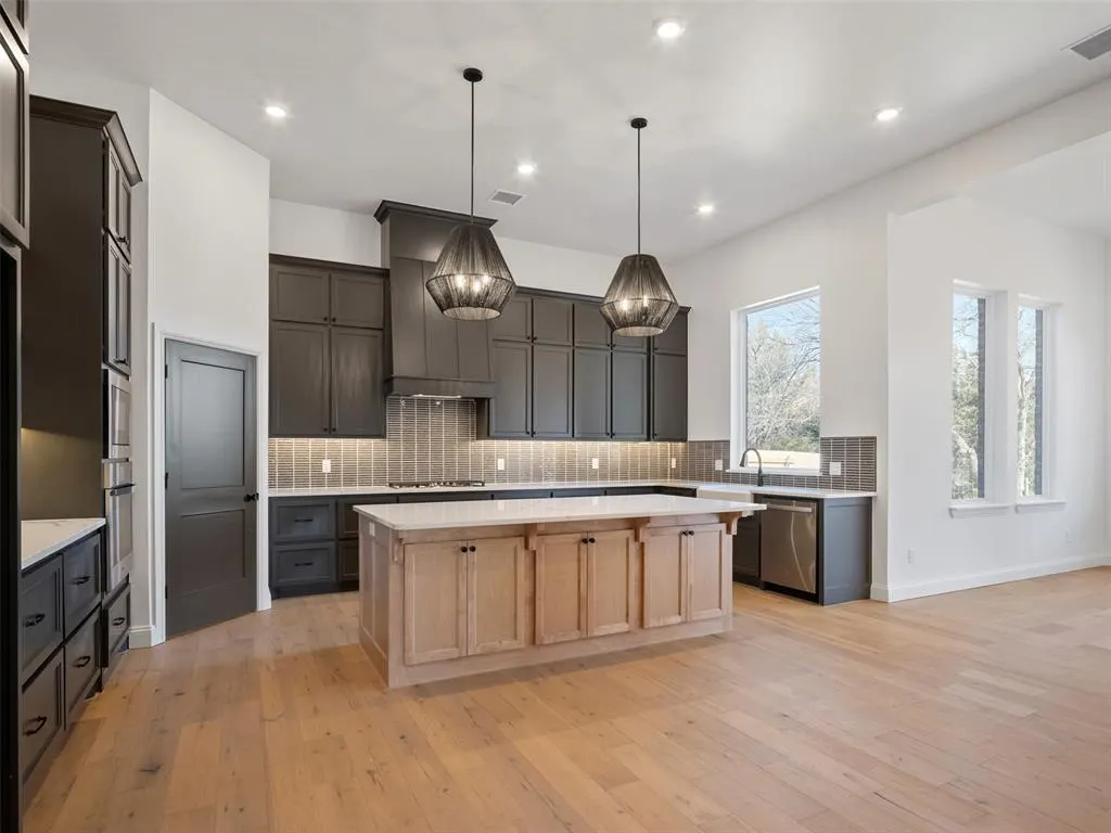Photo 18 — 16300 Cypress Trails Drive, Oklahoma City, OK 73013