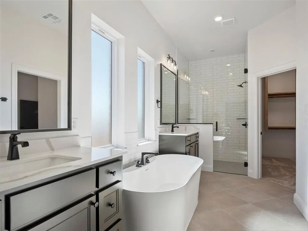 Photo 37 — 16300 Cypress Trails Drive, Oklahoma City, OK 73013