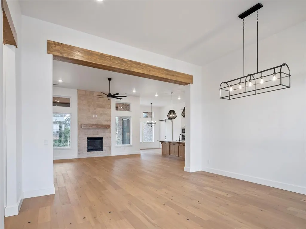 Photo 4 — 16304 Cypress Trails Drive, Oklahoma City, OK 73013