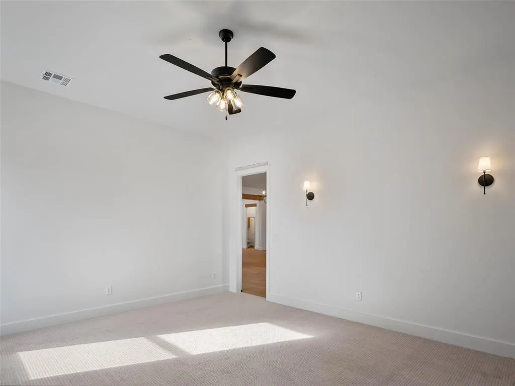 Photo 16 — 16304 Cypress Trails Drive, Oklahoma City, OK 73013