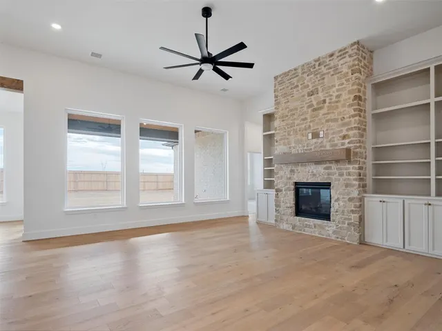 Photo 4 — 7812 NW 163rd Street, Oklahoma City, OK 73013