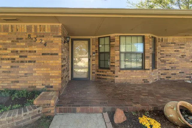 Photo 4 — 8324 NW 118th Street, Oklahoma City, OK 73162