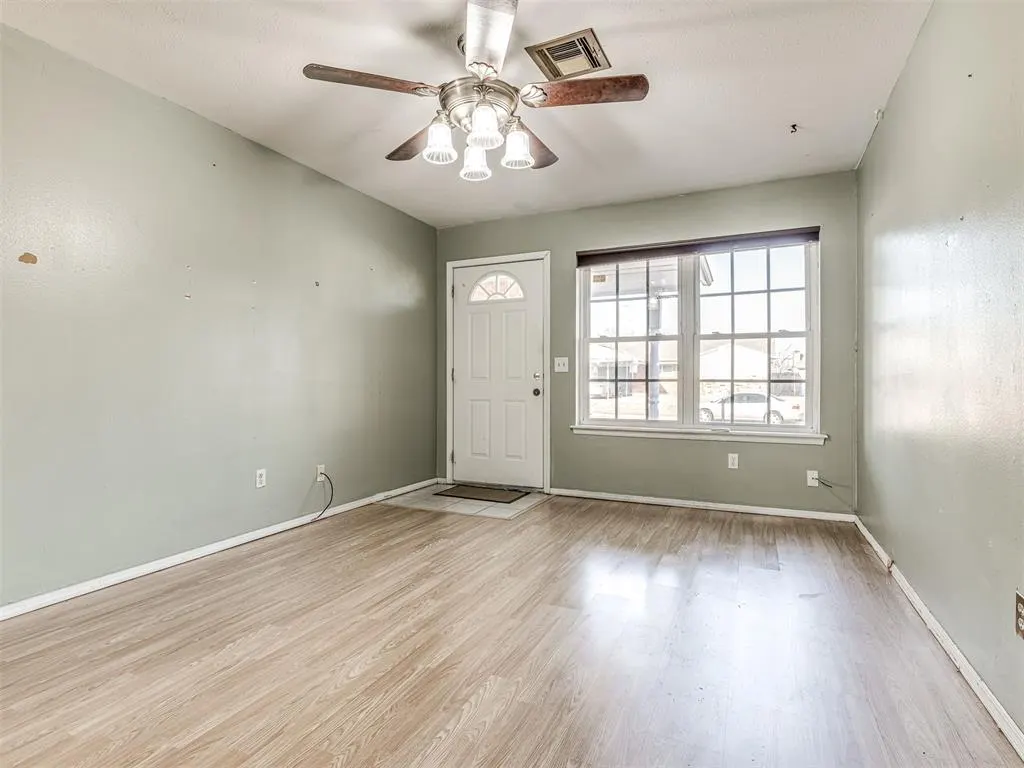 Photo 11 — 1136 SW 78th Terrace, Oklahoma City, OK 73139