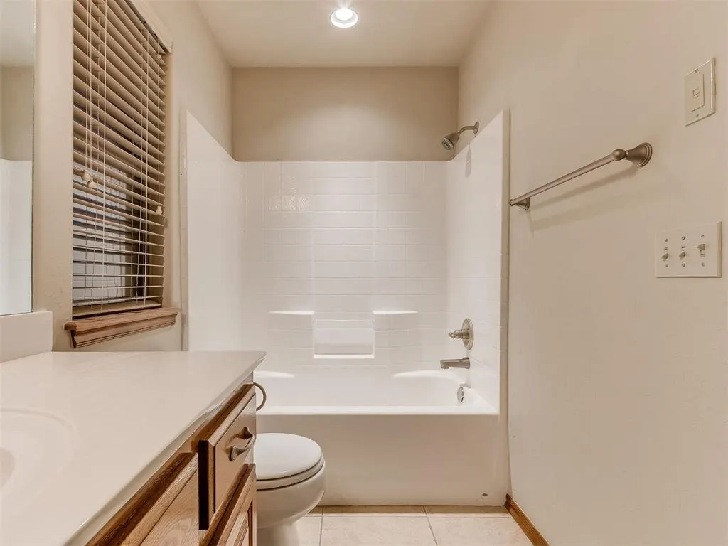 Photo 24 — 604 N Timber Road, Midwest City, OK 73130