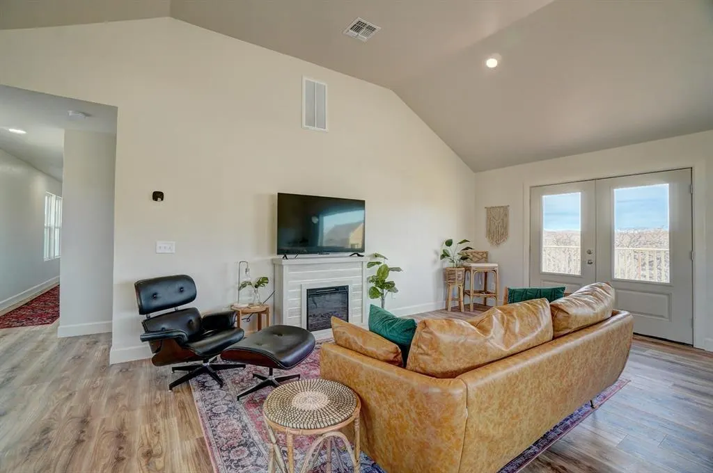 Photo 21 — 58 E Lake Drive, Medicine Park, OK 73557