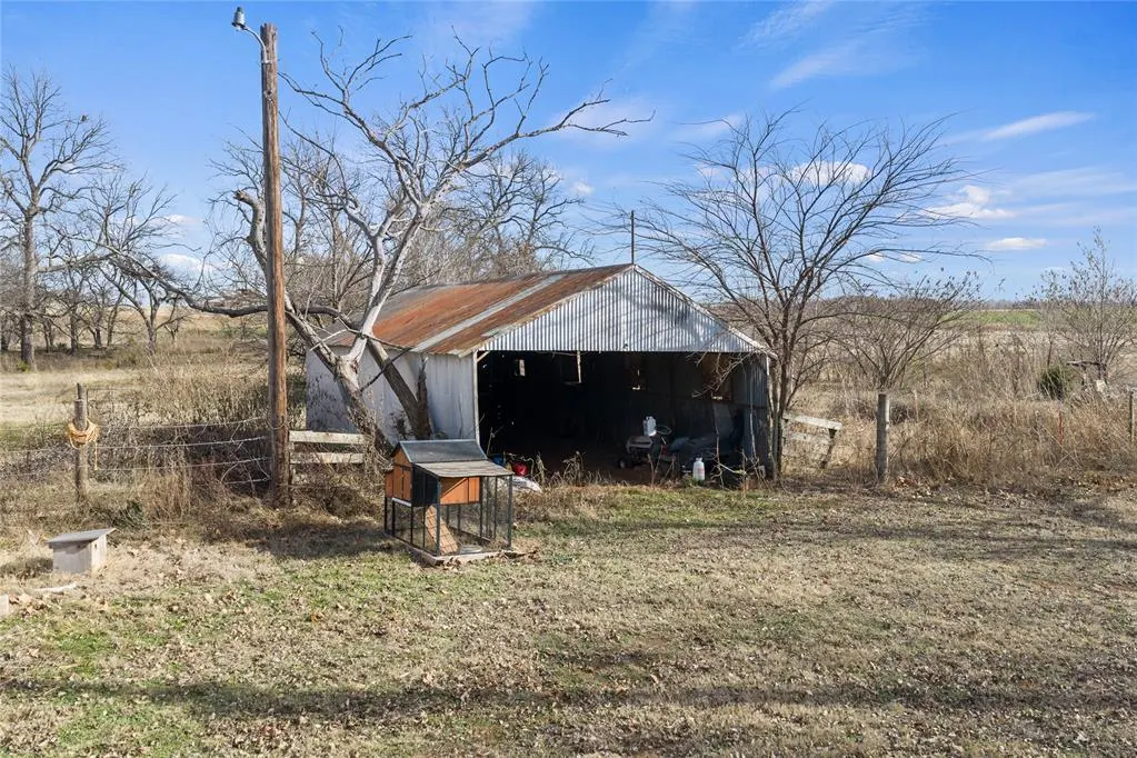 Photo 34 — 24150 Highway 24, Maysville, OK 73057