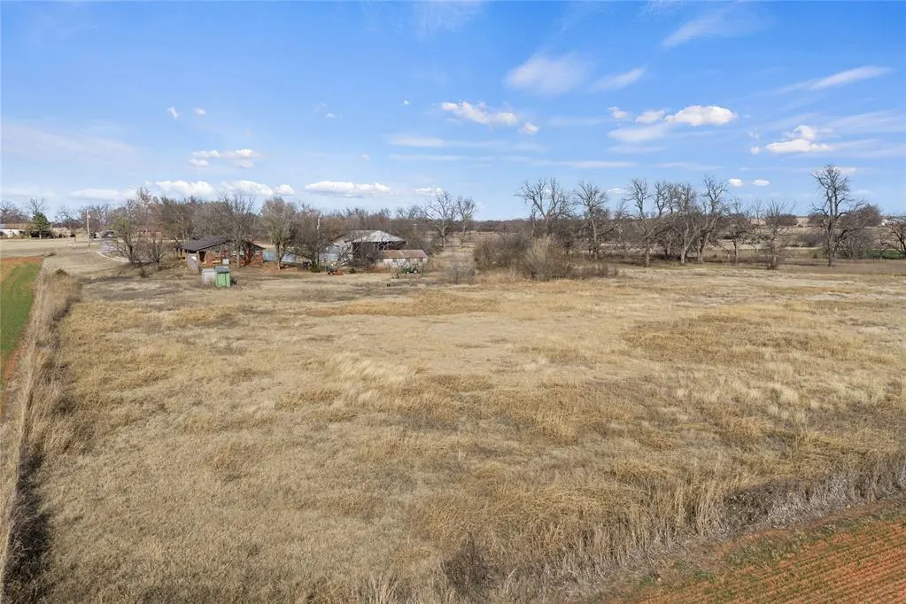 Photo 38 — 24150 Highway 24, Maysville, OK 73057