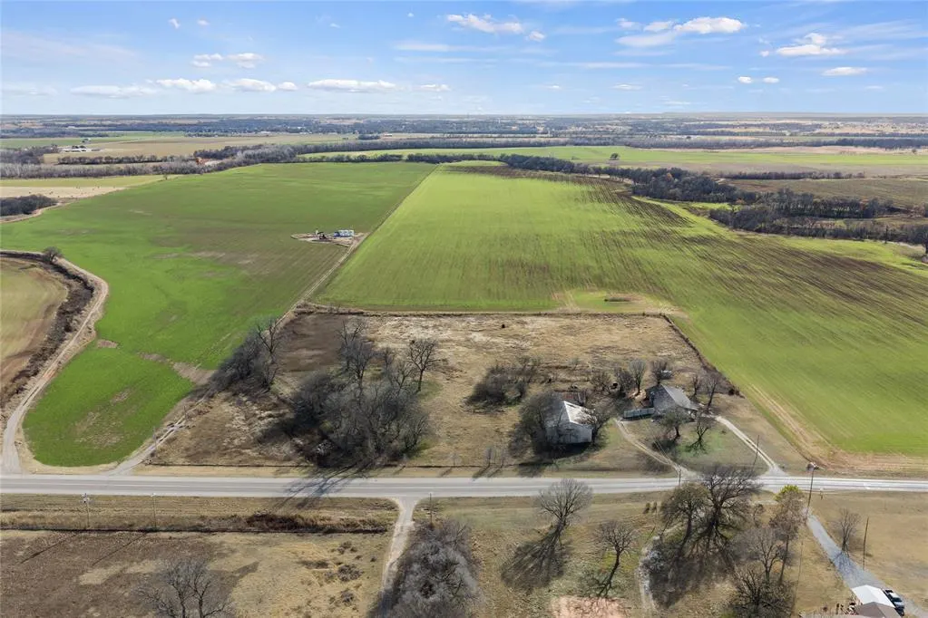 Photo 40 — 24150 Highway 24, Maysville, OK 73057