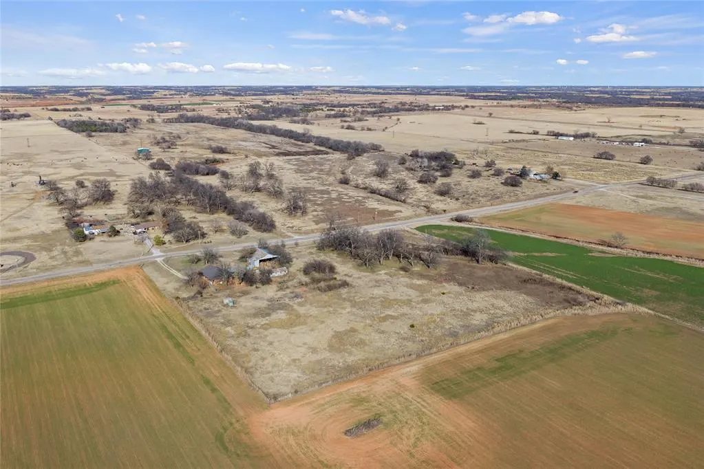 Photo 42 — 24150 Highway 24, Maysville, OK 73057