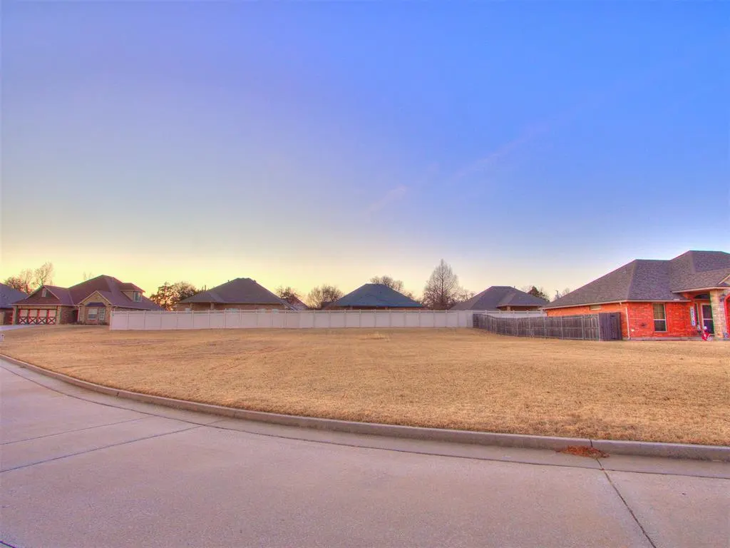 Photo 7 — Slim Road, Midwest City, OK 73130