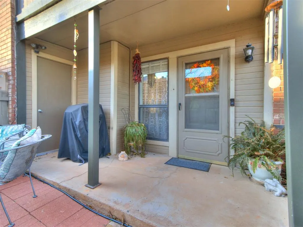 Photo 8 — 11401 Springhollow Road 104, Oklahoma City, OK 73120