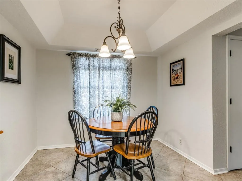 Photo 20 — 11401 Springhollow Road 104, Oklahoma City, OK 73120