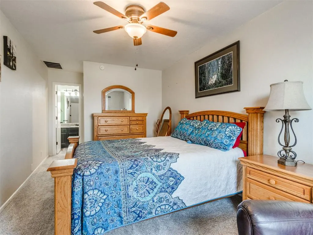 Photo 4 — 11401 Springhollow Road 104, Oklahoma City, OK 73120