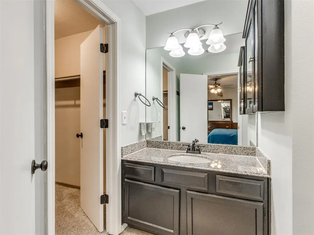 Photo 41 — 11401 Springhollow Road 104, Oklahoma City, OK 73120