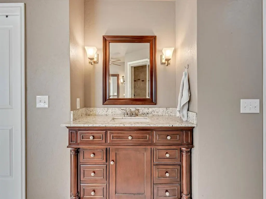 Photo 16 — 2100 Aspen Way, Guthrie, OK 73044