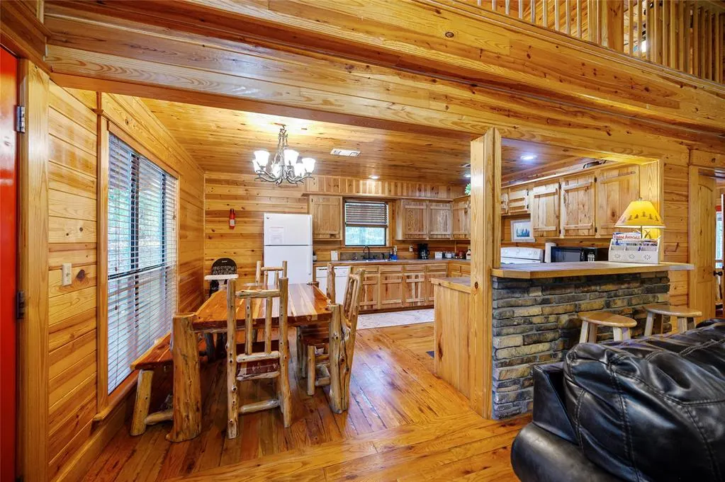 Photo 10 — 66 Lost Oaks Trail, Broken Bow, OK 74728
