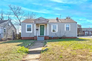 Sold home at 1600 E Madison Street
