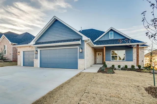 Photo 2 — 11700 NW 102nd Street, Yukon, OK 73099