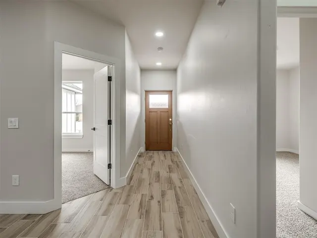 Photo 3 — 629 NW 116 Street, Oklahoma City, OK 73114