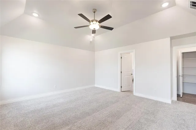 Photo 7 — 8701 Ryker Road, Yukon, OK 73099