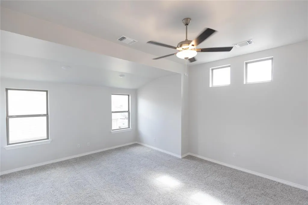 Photo 22 — 8701 Ryker Road, Yukon, OK 73099