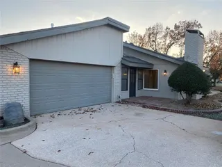 Sold home at 10124 Hefner Village Terrace