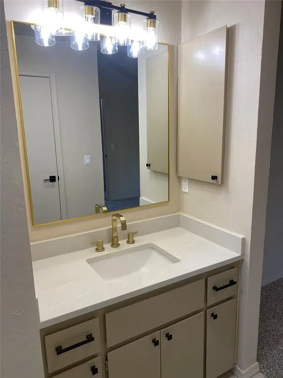 Photo 25 — 10124 Hefner Village Terrace, Oklahoma City, OK 73162